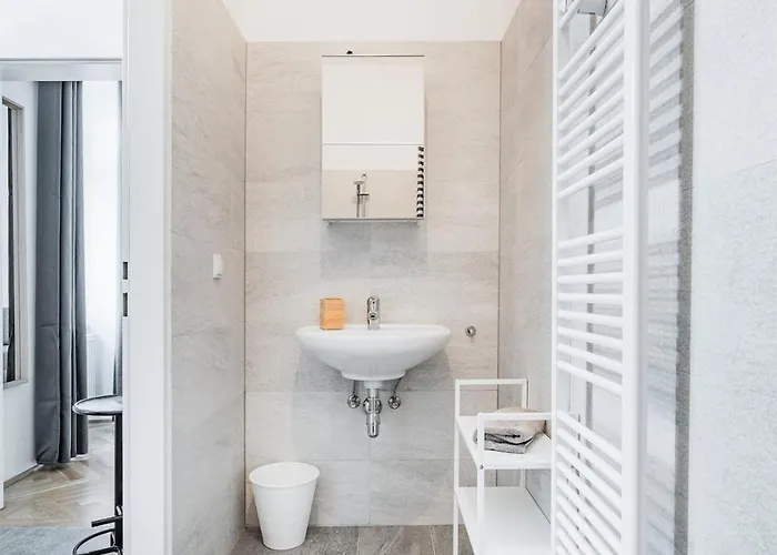 Trendy Schoenbrunn Apartment